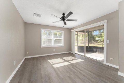 House in Gainesville, Florida 3 bedrooms, 87.79 sq.m. № 1856712 - photo 12