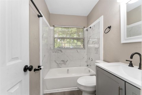 House in Gainesville, Florida 3 bedrooms, 87.79 sq.m. № 1856712 - photo 25