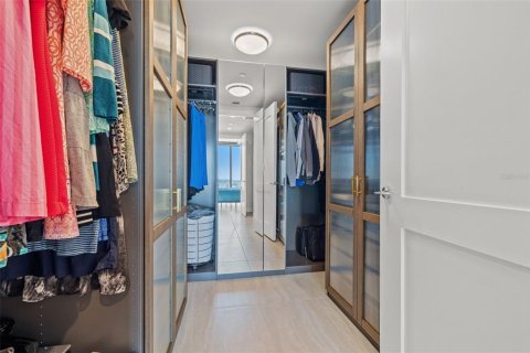 Condominio en venta en Saint Petersburg, Florida, 2 dormitorios, 154.5 m2 № 1734552 - foto 15