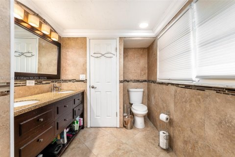 Adosado en venta en Davie, Florida, 3 dormitorios, 171.68 m2 № 1788822 - foto 24