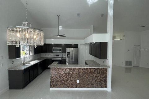 Casa en alquiler en Winter Springs, Florida, 3 dormitorios, 186.73 m2 № 1878304 - foto 2