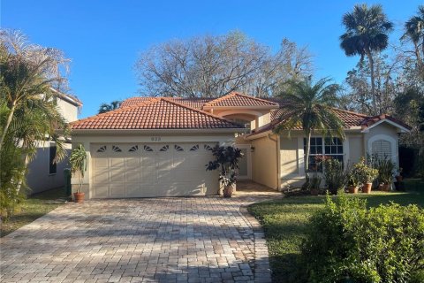 Casa en alquiler en Winter Springs, Florida, 3 dormitorios, 186.73 m2 № 1878304 - foto 1