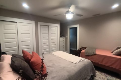 Casa en venta en Tampa, Florida, 3 dormitorios, 201.32 m2 № 1597756 - foto 27