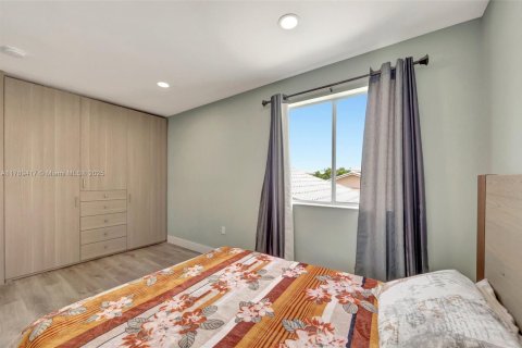 Villa ou maison à vendre à Homestead, Floride: 4 chambres, 196.02 m2 № 1726983 - photo 28