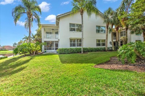 Villa ou maison à vendre à Naples, Floride: 2 chambres, 151.34 m2 № 2042260 - photo 3