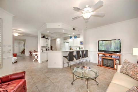 Villa ou maison à vendre à Naples, Floride: 2 chambres, 151.34 m2 № 2042260 - photo 12