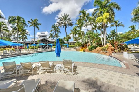 Villa ou maison à vendre à Naples, Floride: 2 chambres, 151.34 m2 № 2042260 - photo 20