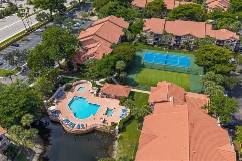 Condominio en venta en Coral Springs, Florida, 2 dormitorios, 91.42 m2 № 2424622 - foto 23