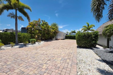 Terreno en venta en Okeechobee, Florida № 1795855 - foto 2