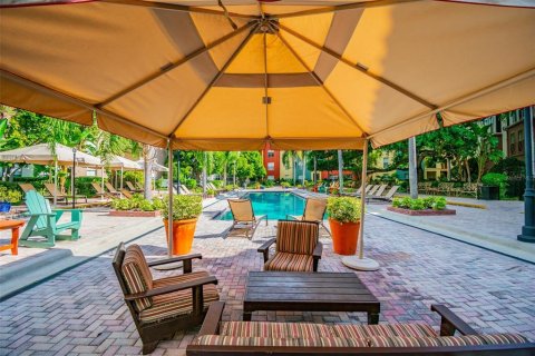 Condo in Tampa, Florida, 2 bedrooms  № 1586382 - photo 25