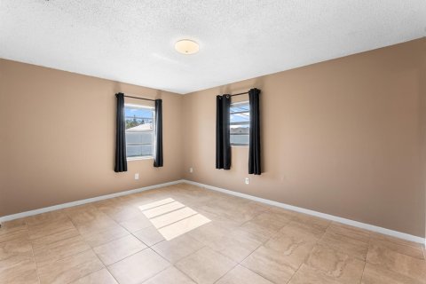 Casa en venta en Vero Beach, Florida, 3 dormitorios, 127.28 m2 № 2243846 - foto 18