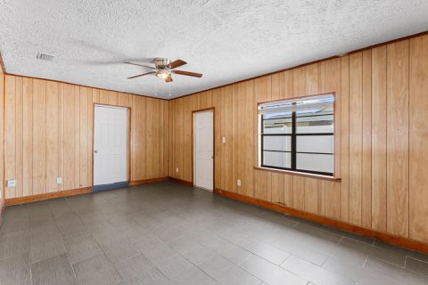 Casa en venta en Vero Beach, Florida, 3 dormitorios, 127.28 m2 № 2243846 - foto 9