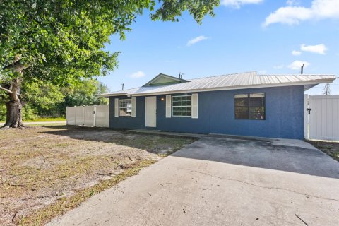 Casa en Vero Beach, Florida 3 dormitorios, 127.28 m2 № 2243846
