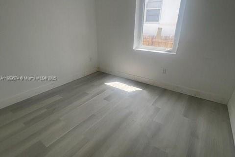 House in Miami, Florida 3 bedrooms, 117.8 sq.m. № 1896787 - photo 5