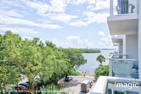 Appartement à louer à Miami, Floride: 2 chambres, 83.24 m2 № 1939335 - photo 10