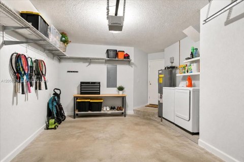 Casa en venta en Weston, Florida, 3 dormitorios, 128.3 m2 № 2189109 - foto 18