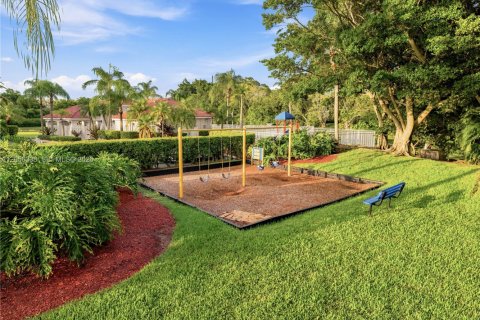 Casa en venta en Weston, Florida, 3 dormitorios, 128.3 m2 № 2189109 - foto 25