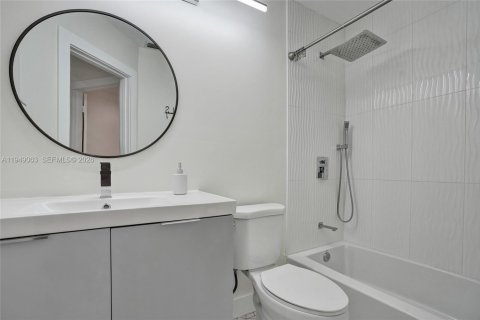 Casa en venta en Royal Palm Beach, Florida, 3 dormitorios, 139.82 m2 № 2004865 - foto 12