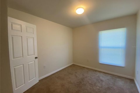 Снять в аренду виллу или дом в Порт-Шарлотт, Флорида 4 спальни, 139.73м2, № 1912378 - фото 16