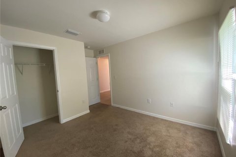 Снять в аренду виллу или дом в Порт-Шарлотт, Флорида 4 спальни, 139.73м2, № 1912378 - фото 19