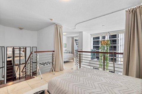 Condo in Miami, Florida, 2 bedrooms  № 2186201 - photo 26