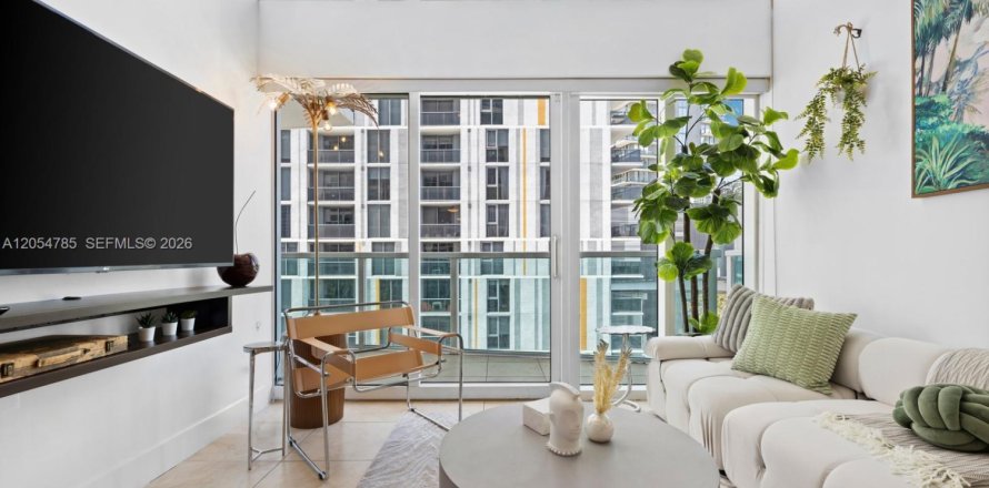 Condo in Miami, Florida, 2 bedrooms  № 2186201