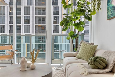 Condo in Miami, Florida, 2 bedrooms  № 2186201 - photo 10