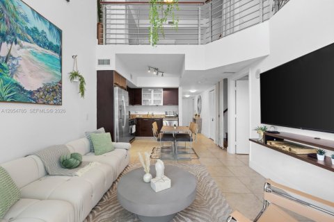 Condo in Miami, Florida, 2 bedrooms  № 2186201 - photo 13