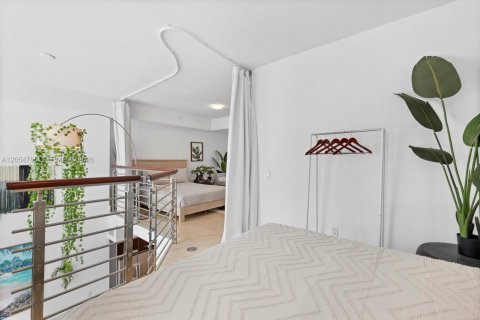 Condo in Miami, Florida, 2 bedrooms  № 2186201 - photo 22