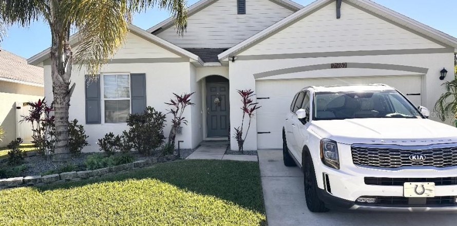 Casa en New Smyrna Beach, Florida 4 dormitorios, 162.67 m2 № 1677893