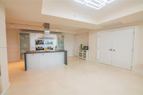 Condo in Sunny Isles Beach, Florida, 3 bedrooms  № 1860777 - photo 7