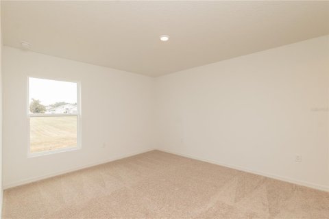 House in Winter Haven, Florida 3 bedrooms, 117.61 sq.m. № 2324106 - photo 16