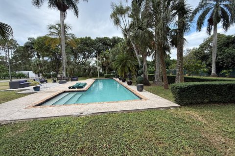 House in Homestead, Florida 3 bedrooms, 162.39 sq.m. № 1968646 - photo 23