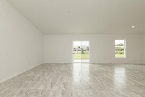 Купить виллу или дом в Себринг, Флорида 5 комнат, 165.18м2, № 2134800 - фото 10