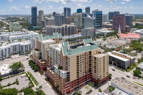 Condominio en venta en Fort Lauderdale, Florida, 3 dormitorios, 141.03 m2 № 2081862 - foto 22