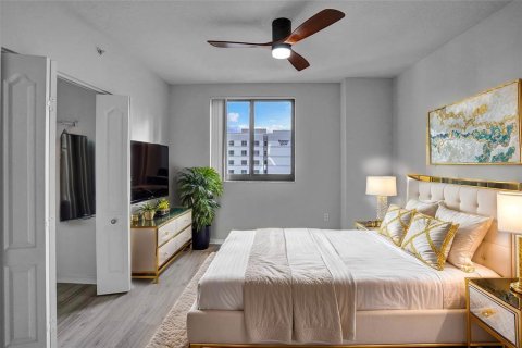Condominio en venta en Fort Lauderdale, Florida, 3 dormitorios, 141.03 m2 № 2081862 - foto 13