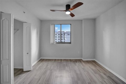 Condominio en venta en Fort Lauderdale, Florida, 3 dormitorios, 141.03 m2 № 2081862 - foto 14