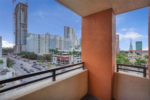 Condominio en venta en Fort Lauderdale, Florida, 3 dormitorios, 141.03 m2 № 2081862 - foto 4