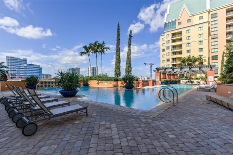 Condominio en venta en Fort Lauderdale, Florida, 3 dormitorios, 141.03 m2 № 2081862 - foto 18