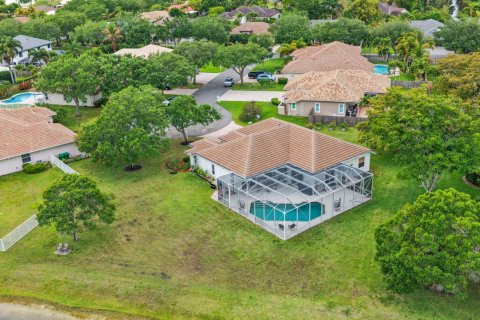 House in Davie, Florida 4 bedrooms, 223.99 sq.m. № 2147154 - photo 22