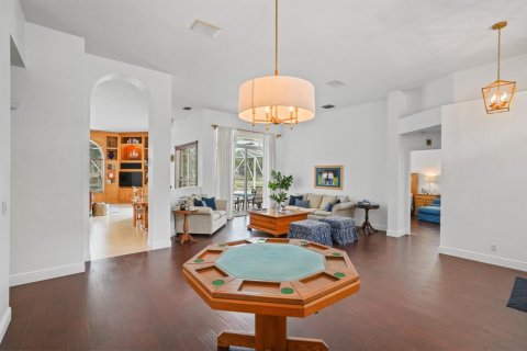 House in Davie, Florida 4 bedrooms, 223.99 sq.m. № 2147154 - photo 28
