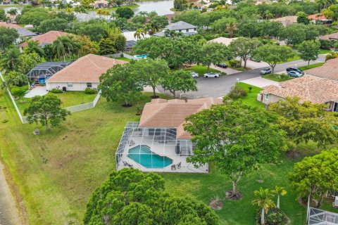 House in Davie, Florida 4 bedrooms, 223.99 sq.m. № 2147154 - photo 23