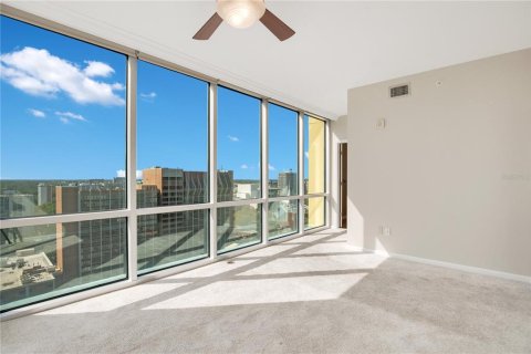 Condominio en venta en Orlando, Florida, 2 dormitorios, 122.35 m2 № 1563451 - foto 18