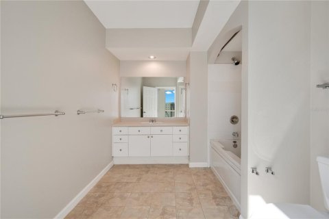 Condominio en venta en Orlando, Florida, 2 dormitorios, 122.35 m2 № 1563451 - foto 23