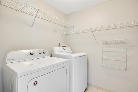 Condominio en venta en Orlando, Florida, 2 dormitorios, 122.35 m2 № 1563451 - foto 17