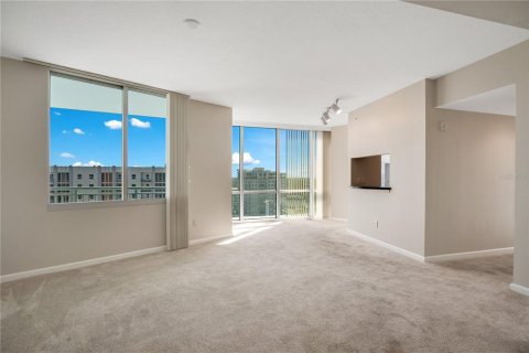 Condominio en venta en Orlando, Florida, 2 dormitorios, 122.35 m2 № 1563451 - foto 15