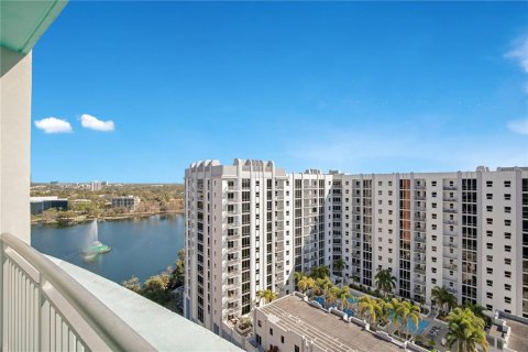 Condominio en venta en Orlando, Florida, 2 dormitorios, 122.35 m2 № 1563451 - foto 30