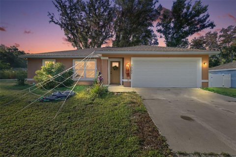 House in Summerfield, Florida 3 bedrooms, 118.73 sq.m. № 2239062 - photo 2