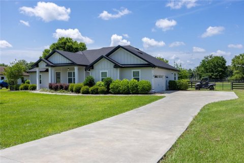 House in Lake City, Florida 4 bedrooms, 219.44 sq.m. № 2110990 - photo 3