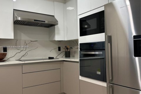 Купить кондоминиум в Майами, Флорида 2 спальни, 143.07м2, № 1945866 - фото 9